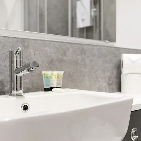 Modern In The Heart Of 2 * Middlesbrough